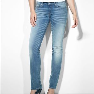 levi’s demi curve modern rise skinny jeans